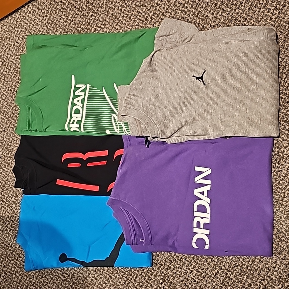 Men's Jordan shirts